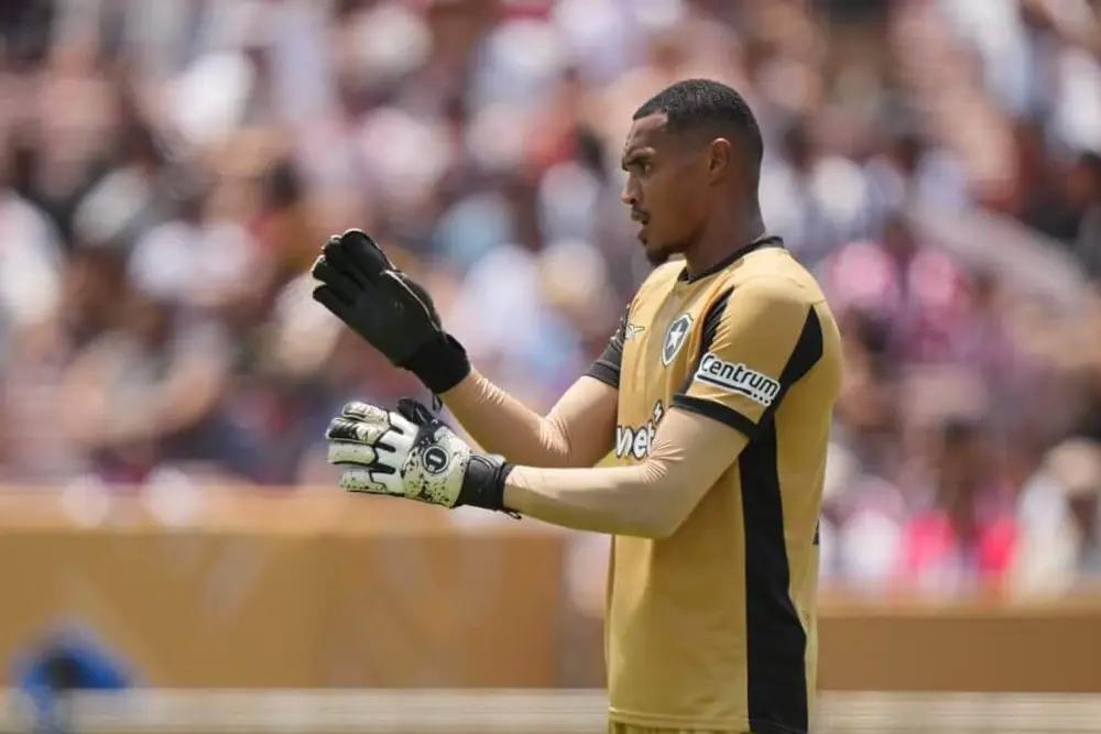 罗马诺：球探对博塔弗戈门将维克托评价很高，但曼联还没接触