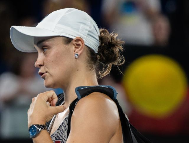 开云体育官网-世界第一巴蒂无预警又退役 短暂职业生涯堪称神奇